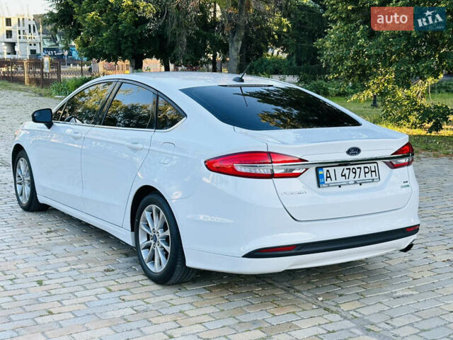 Білий Форд Фьюжен, об'ємом двигуна 1.5 л та пробігом 106 тис. км за 12500 $, фото 3 на Automoto.ua