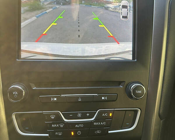 Білий Форд Фьюжен, об'ємом двигуна 2.5 л та пробігом 109 тис. км за 13200 $, фото 42 на Automoto.ua