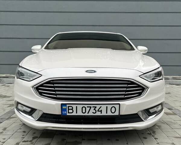 Белый Форд Фьюжн, объемом двигателя 2 л и пробегом 133 тыс. км за 15000 $, фото 1 на Automoto.ua