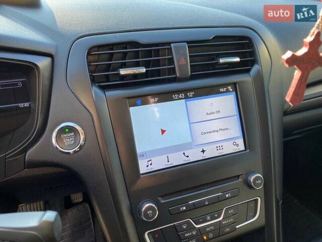 Білий Форд Фьюжен, об'ємом двигуна 1.5 л та пробігом 14 тис. км за 13600 $, фото 14 на Automoto.ua