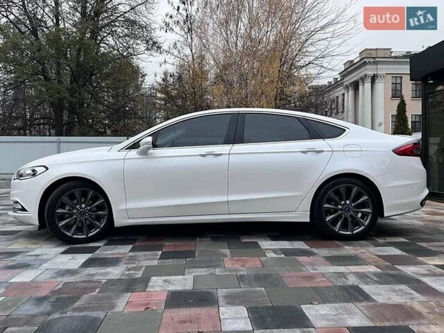 Білий Форд Фьюжен, об'ємом двигуна 2 л та пробігом 126 тис. км за 11500 $, фото 4 на Automoto.ua