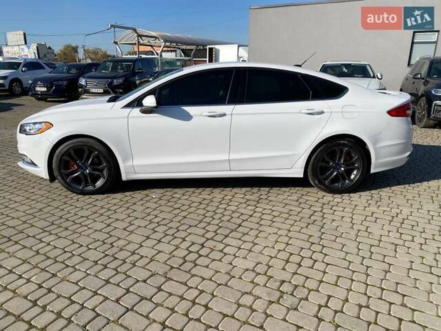 Білий Форд Фьюжен, об'ємом двигуна 1.5 л та пробігом 14 тис. км за 13600 $, фото 3 на Automoto.ua