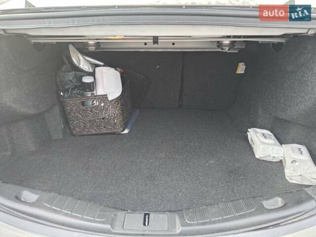 Форд Фьюжн 2017 в Кривом Роге на Automoto.ua Белый Форд Фьюжн, объемом двигателя 2 л и пробегом 97 тыс. км за 15800 $, фото 20 на Automoto.ua