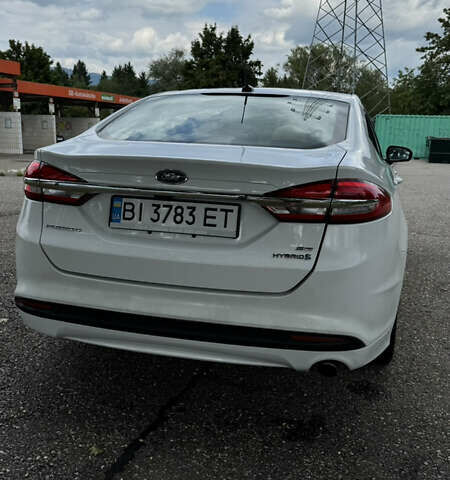 Форд Фьюжн 2017 в Полтаве на Automoto.ua Белый Форд Фьюжн, объемом двигателя 2 л и пробегом 215 тыс. км за 13000 $, фото 18 на Automoto.ua