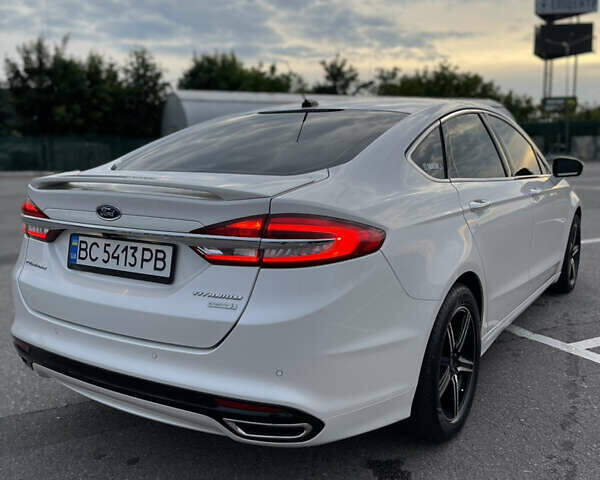 Белый Форд Фьюжн, объемом двигателя 2 л и пробегом 88 тыс. км за 14700 $, фото 1 на Automoto.ua