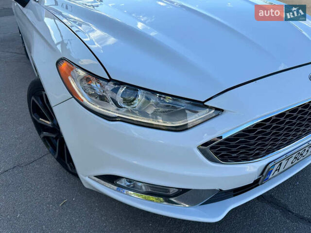 Білий Форд Фьюжен, об'ємом двигуна 2.5 л та пробігом 109 тис. км за 13200 $, фото 20 на Automoto.ua