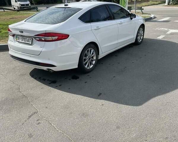 Белый Форд Фьюжн, объемом двигателя 2.5 л и пробегом 79 тыс. км за 13436 $, фото 2 на Automoto.ua