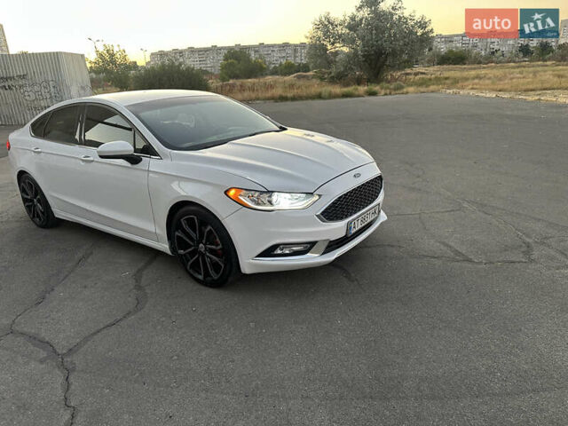 Білий Форд Фьюжен, об'ємом двигуна 2.5 л та пробігом 109 тис. км за 13200 $, фото 17 на Automoto.ua