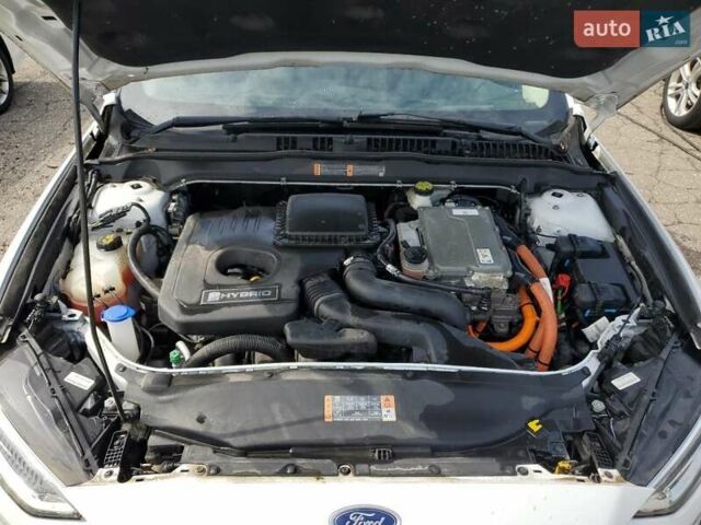 Белый Форд Фьюжн, объемом двигателя 0 л и пробегом 88 тыс. км за 1700 $, фото 10 на Automoto.ua