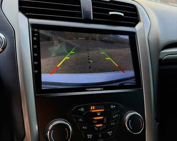 Білий Форд Фьюжен, об'ємом двигуна 2 л та пробігом 175 тис. км за 12500 $, фото 28 на Automoto.ua