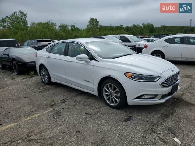 Белый Форд Фьюжн, объемом двигателя 0 л и пробегом 88 тыс. км за 1700 $, фото 3 на Automoto.ua
