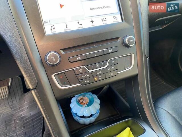 Білий Форд Фьюжен, об'ємом двигуна 1.5 л та пробігом 14 тис. км за 13600 $, фото 15 на Automoto.ua
