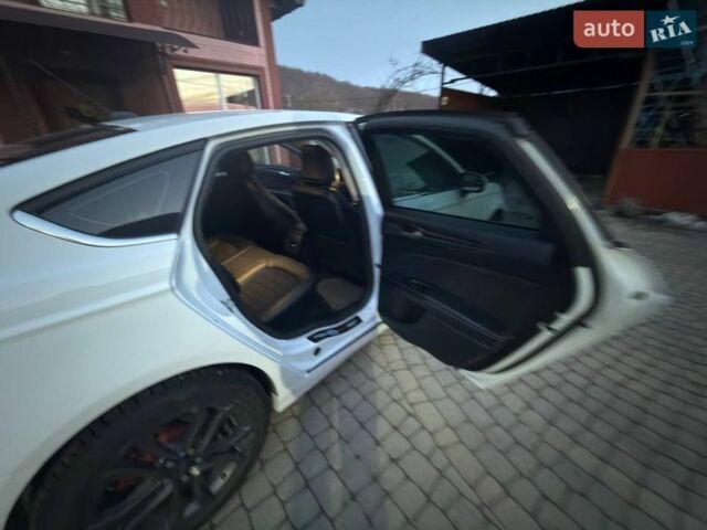 Білий Форд Фьюжен, об'ємом двигуна 2 л та пробігом 160 тис. км за 12100 $, фото 3 на Automoto.ua