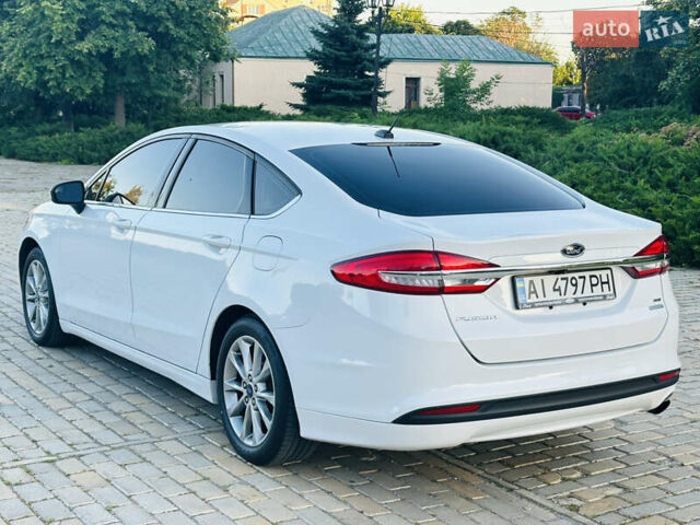 Білий Форд Фьюжен, об'ємом двигуна 1.5 л та пробігом 106 тис. км за 12500 $, фото 32 на Automoto.ua