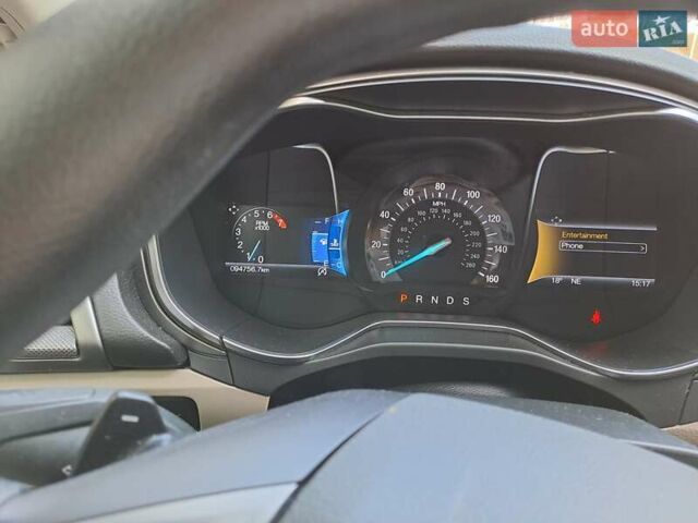 Белый Форд Фьюжн, объемом двигателя 1.5 л и пробегом 100 тыс. км за 12500 $, фото 3 на Automoto.ua