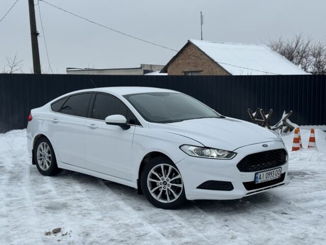 Білий Форд Фьюжен, об'ємом двигуна 2.5 л та пробігом 252 тис. км за 9400 $, фото 2 на Automoto.ua