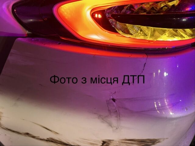Білий Форд Фьюжен, об'ємом двигуна 2 л та пробігом 189 тис. км за 14515 $, фото 14 на Automoto.ua