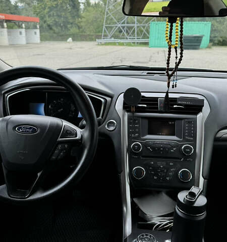 Форд Фьюжн 2017 в Полтаве на Automoto.ua Белый Форд Фьюжн, объемом двигателя 2 л и пробегом 215 тыс. км за 13000 $, фото 11 на Automoto.ua