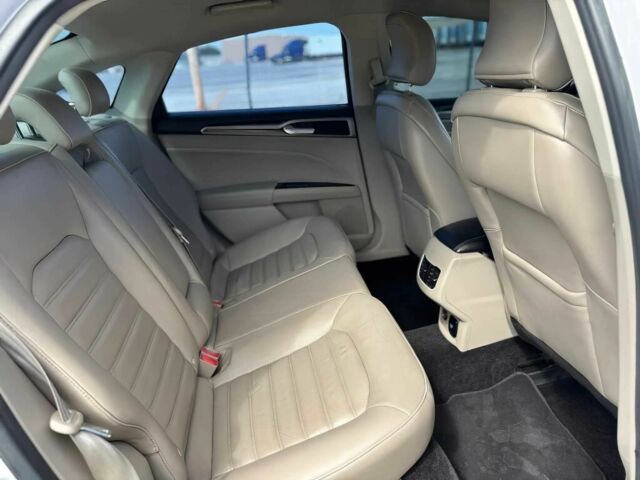 Белый Форд Фьюжн, объемом двигателя 2 л и пробегом 62 тыс. км за 3400 $, фото 11 на Automoto.ua