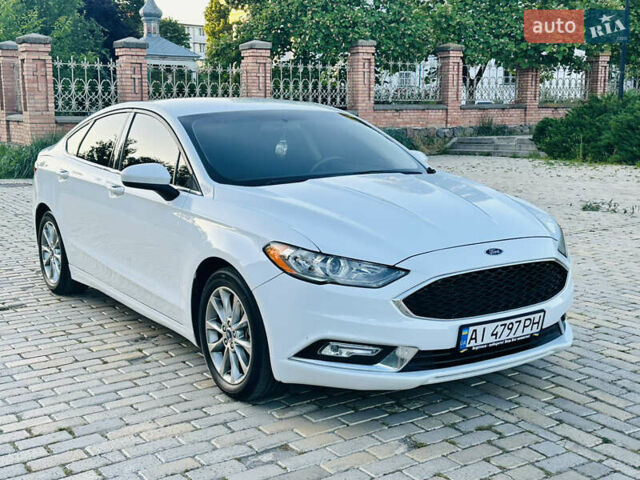 Білий Форд Фьюжен, об'ємом двигуна 1.5 л та пробігом 106 тис. км за 12500 $, фото 27 на Automoto.ua