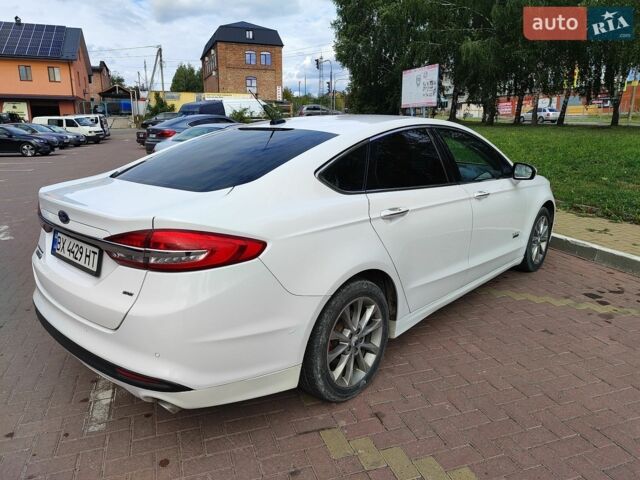 Белый Форд Фьюжн, объемом двигателя 2 л и пробегом 160 тыс. км за 14900 $, фото 8 на Automoto.ua