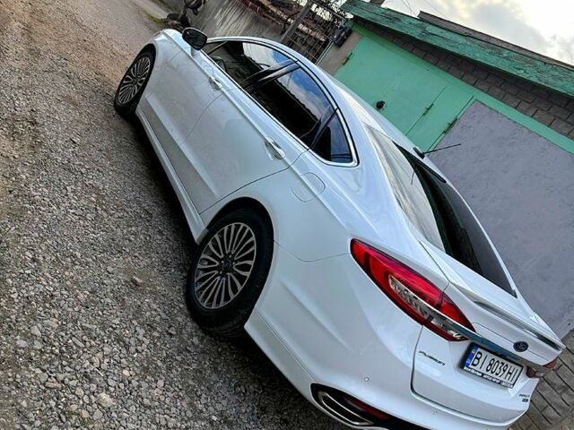 Білий Форд Фьюжен, об'ємом двигуна 2 л та пробігом 148 тис. км за 13500 $, фото 1 на Automoto.ua