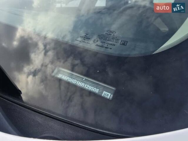 Белый Форд Фьюжн, объемом двигателя 1.5 л и пробегом 99 тыс. км за 12900 $, фото 3 на Automoto.ua