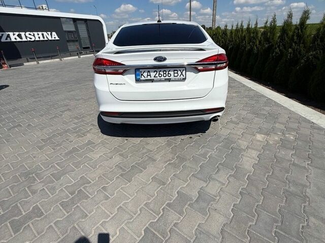 Білий Форд Фьюжен, об'ємом двигуна 2.5 л та пробігом 125 тис. км за 11500 $, фото 6 на Automoto.ua