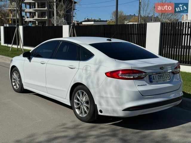 Білий Форд Фьюжен, об'ємом двигуна 2.49 л та пробігом 253 тис. км за 9200 $, фото 14 на Automoto.ua