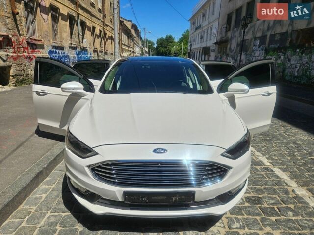 Белый Форд Фьюжн, объемом двигателя 2 л и пробегом 103 тыс. км за 14000 $, фото 32 на Automoto.ua