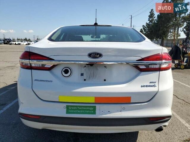 Белый Форд Фьюжн, объемом двигателя 0 л и пробегом 88 тыс. км за 2400 $, фото 5 на Automoto.ua
