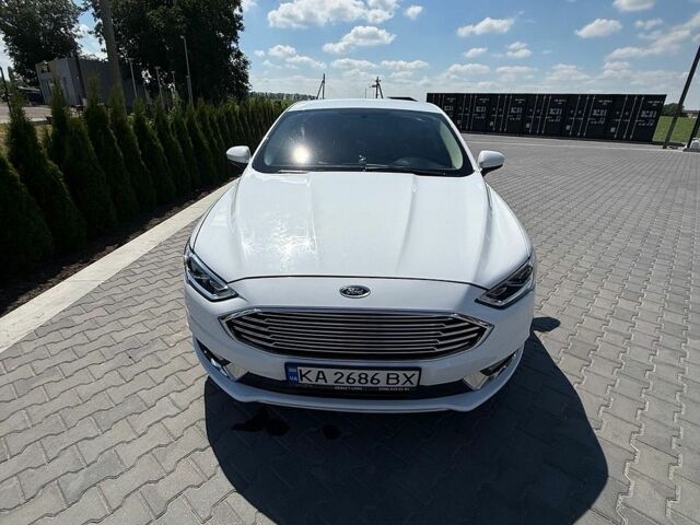Білий Форд Фьюжен, об'ємом двигуна 2.5 л та пробігом 125 тис. км за 11500 $, фото 1 на Automoto.ua