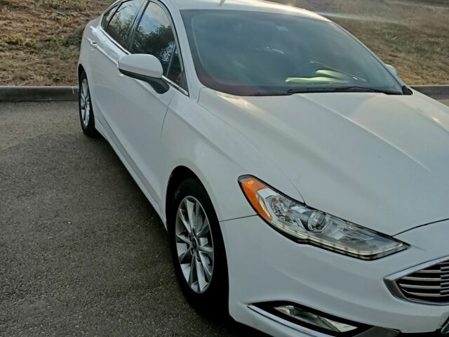 Белый Форд Фьюжн, объемом двигателя 2.5 л и пробегом 155 тыс. км за 11500 $, фото 4 на Automoto.ua