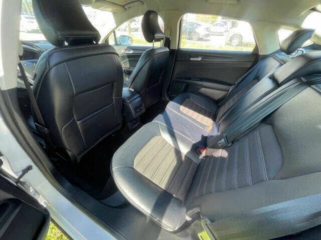 Білий Форд Фьюжен, об'ємом двигуна 2.5 л та пробігом 33 тис. км за 9400 $, фото 11 на Automoto.ua