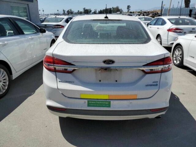 Форд Фьюжен 2018 у Івано-Франківську на Automoto.ua Білий Форд Фьюжен, об'ємом двигуна 2 л та пробігом 20 тис. км за 1800 $, фото 5 на Automoto.ua