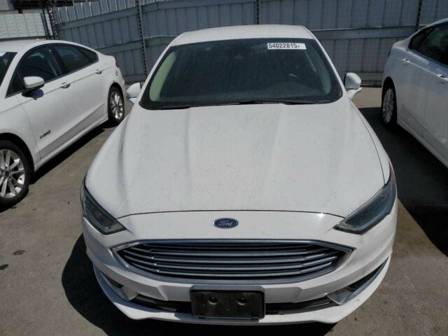 Форд Фьюжен 2018 у Івано-Франківську на Automoto.ua Білий Форд Фьюжен, об'ємом двигуна 2 л та пробігом 20 тис. км за 1800 $, фото 4 на Automoto.ua