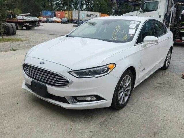 Білий Форд Фьюжен, об'ємом двигуна 2 л та пробігом 157 тис. км за 12000 $, фото 1 на Automoto.ua