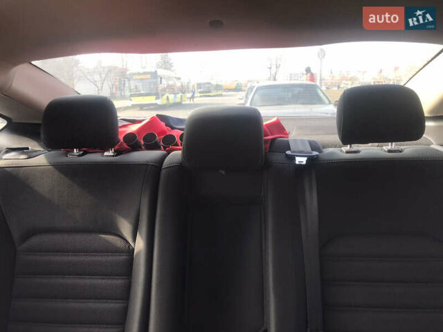 Форд Фьюжн 2018 в Львове на Automoto.ua Белый Форд Фьюжн, объемом двигателя 2 л и пробегом 120 тыс. км за 14400 $, фото 1 на Automoto.ua