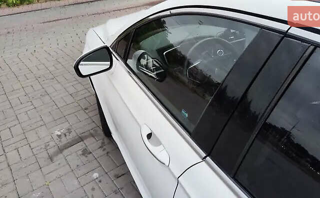 Белый Форд Фьюжн, объемом двигателя 2 л и пробегом 127 тыс. км за 14400 $, фото 6 на Automoto.ua