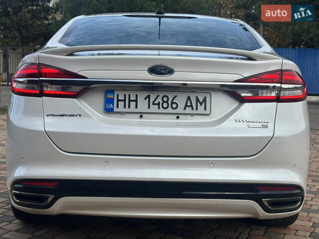 Форд Фьюжен 2018 у Чорноморську (Іллічівську) на Automoto.ua Білий Форд Фьюжен, об'ємом двигуна 2 л та пробігом 117 тис. км за 14700 $, фото 6 на Automoto.ua