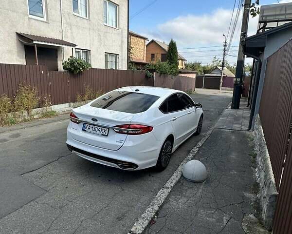 Білий Форд Фьюжен, об'ємом двигуна 2 л та пробігом 87 тис. км за 14500 $, фото 12 на Automoto.ua