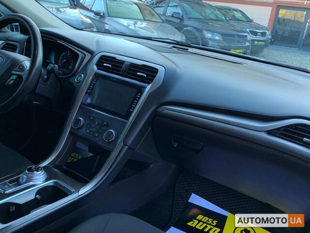 Форд Фьюжн 2018 в Коломые на Automoto.ua Белый Форд Фьюжн, объемом двигателя 2 л и пробегом 120 тыс. км за 15999 $, фото 13 на Automoto.ua