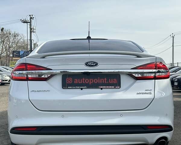 Белый Форд Фьюжн, объемом двигателя 2 л и пробегом 55 тыс. км за 14700 $, фото 8 на Automoto.ua