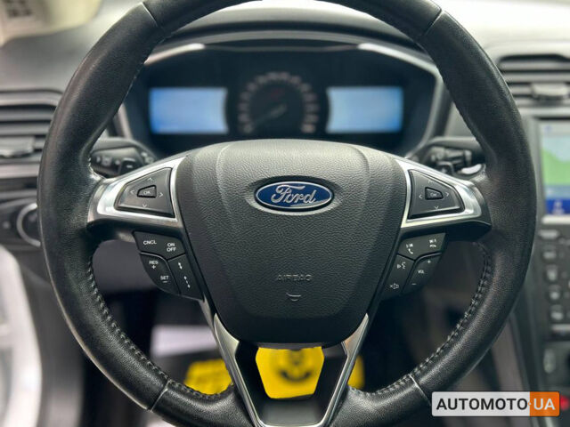 Белый Форд Фьюжн, объемом двигателя 2 л и пробегом 92 тыс. км за 12800 $, фото 12 на Automoto.ua