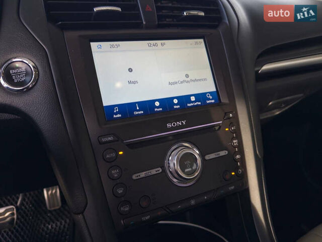 Белый Форд Фьюжн, объемом двигателя 2 л и пробегом 149 тыс. км за 13700 $, фото 21 на Automoto.ua