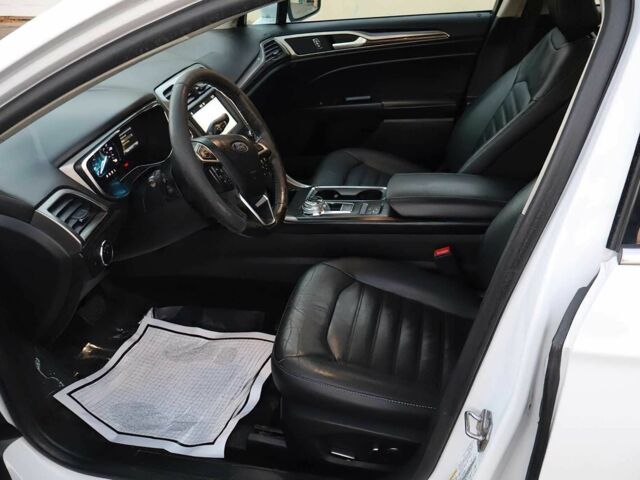 Белый Форд Фьюжн, объемом двигателя 2 л и пробегом 36 тыс. км за 6100 $, фото 6 на Automoto.ua