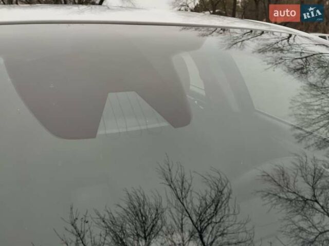 Білий Форд Фьюжен, об'ємом двигуна 2 л та пробігом 93 тис. км за 16500 $, фото 14 на Automoto.ua