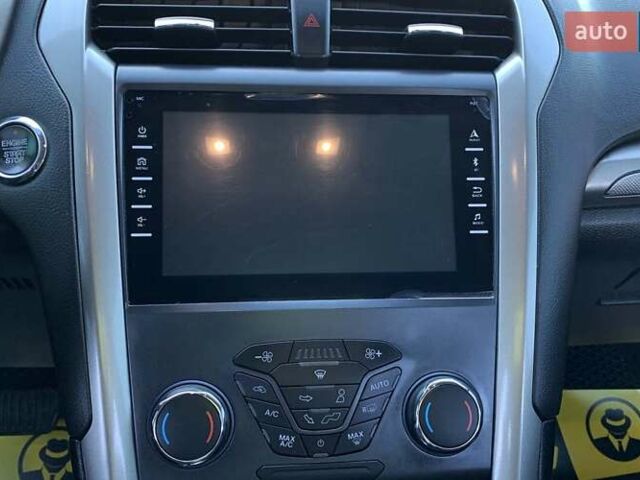 Белый Форд Фьюжн, объемом двигателя 2 л и пробегом 137 тыс. км за 14800 $, фото 12 на Automoto.ua