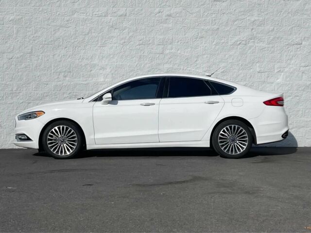 Білий Форд Фьюжен, об'ємом двигуна 2 л та пробігом 36 тис. км за 5000 $, фото 1 на Automoto.ua