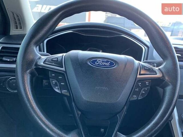 Белый Форд Фьюжн, объемом двигателя 2 л и пробегом 137 тыс. км за 14800 $, фото 9 на Automoto.ua